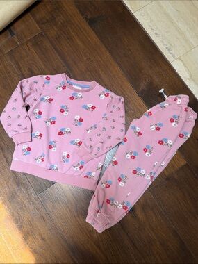 Mini Boden - Pink Floral Sweatshirt & Jogger Pant Set - Pink Posy- Size: 7-8